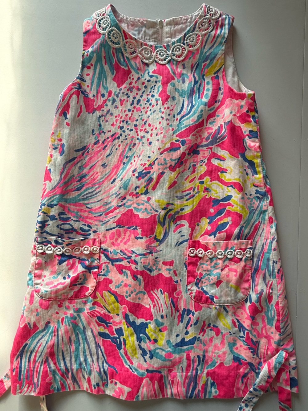 Lilly Pulitzer Girls Shift Dress size 6